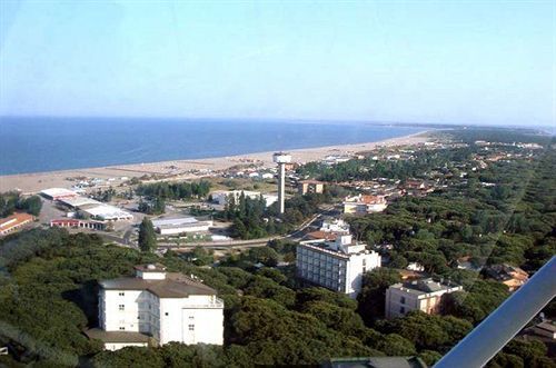 Hotel Sole Rosolina Mare Esterno foto