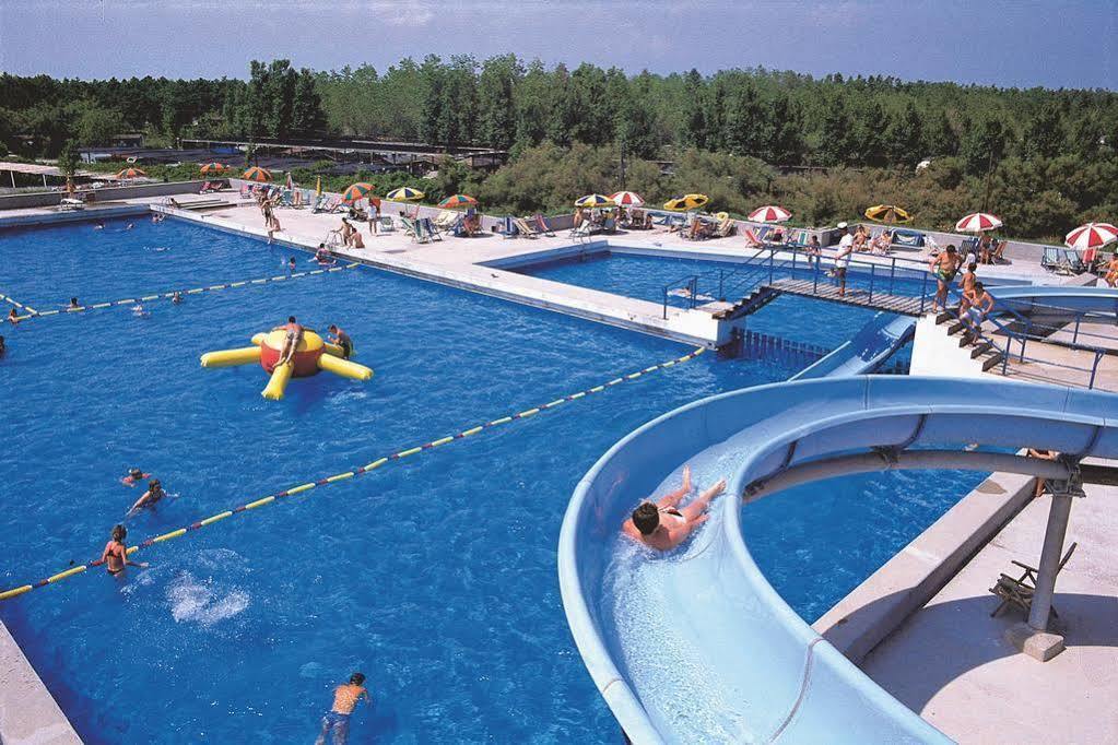 Hotel Sole Rosolina Mare Esterno foto